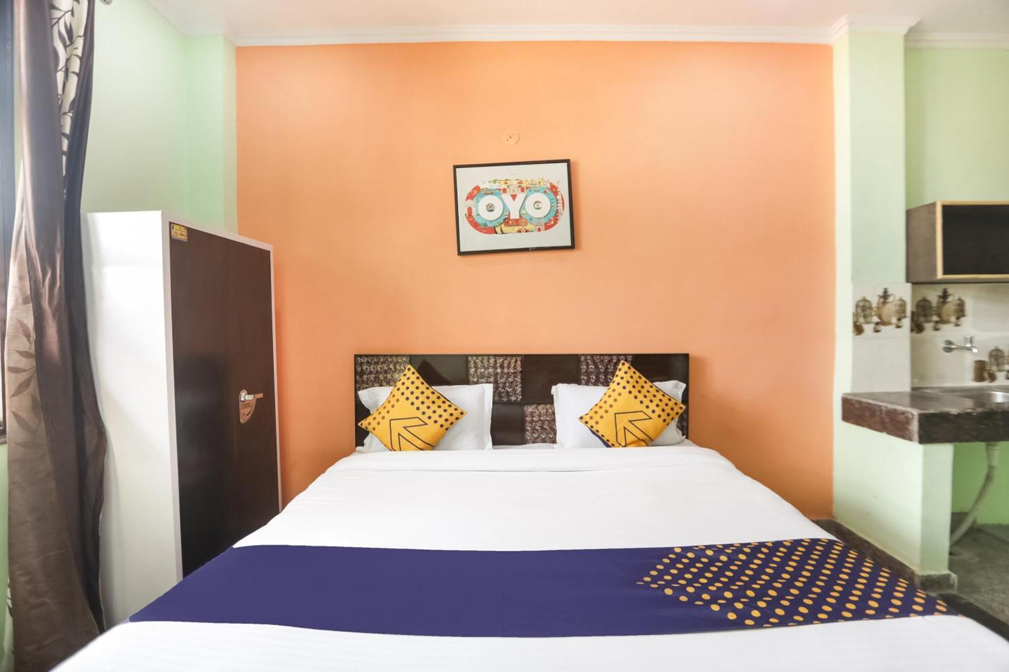 Spot On Main View Guest House Near Leisure Valley Park Gurgáon Exteriér fotografie